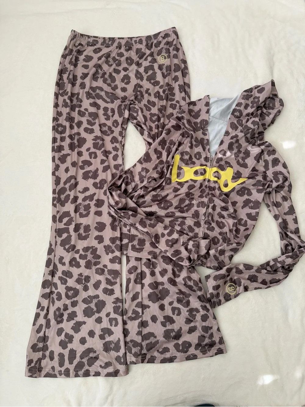 Body by Raven Leopard Print Activewear Set Medium Zip Hoodie Flare